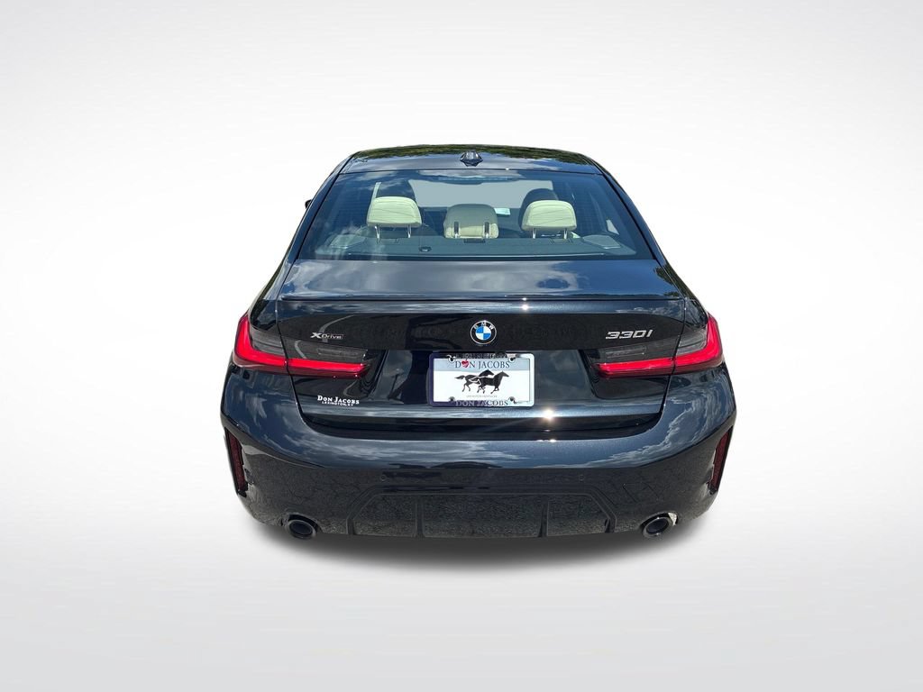 New 2026 BMW 330i xDrive Sedan w/ M Sport Package AWD/4WD image 4
