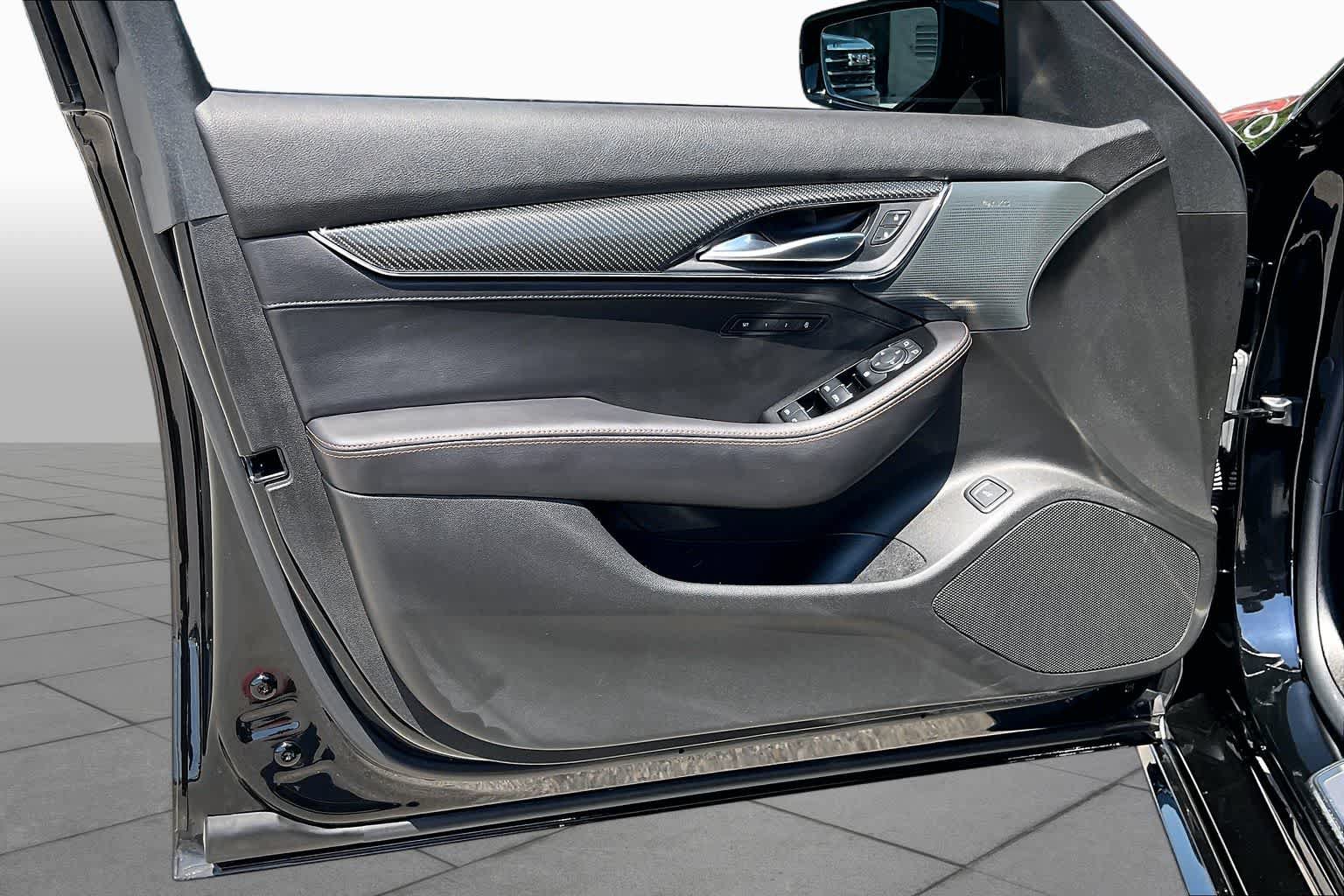 Used 2025 Cadillac CT5 Sport RWD image 21
