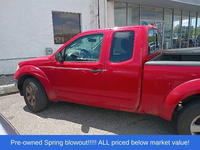 Used 2010 Nissan Frontier SE w/ SE Value Truck Pkg RWD image 2