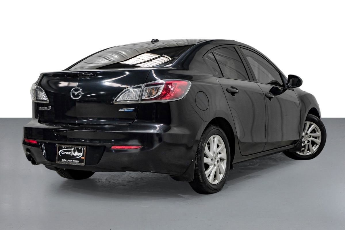 Used 2012 MAZDA MAZDA3 i Grand Touring w/ Tech Pkg FWD image 6