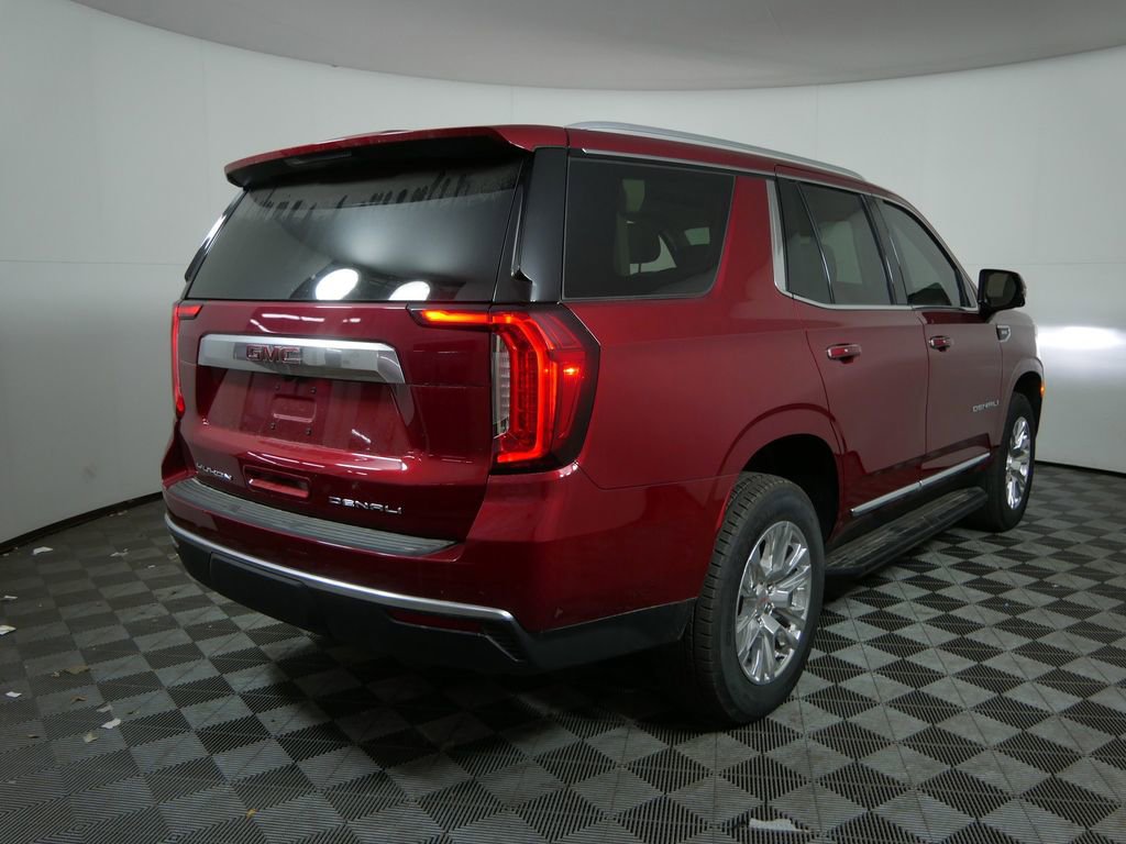 Used 2024 GMC Yukon Denali image 3