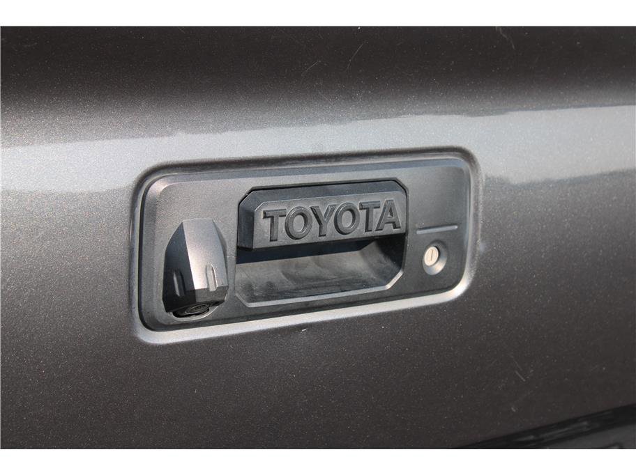 Used 2019 Toyota Tacoma TRD Off-Road image 32