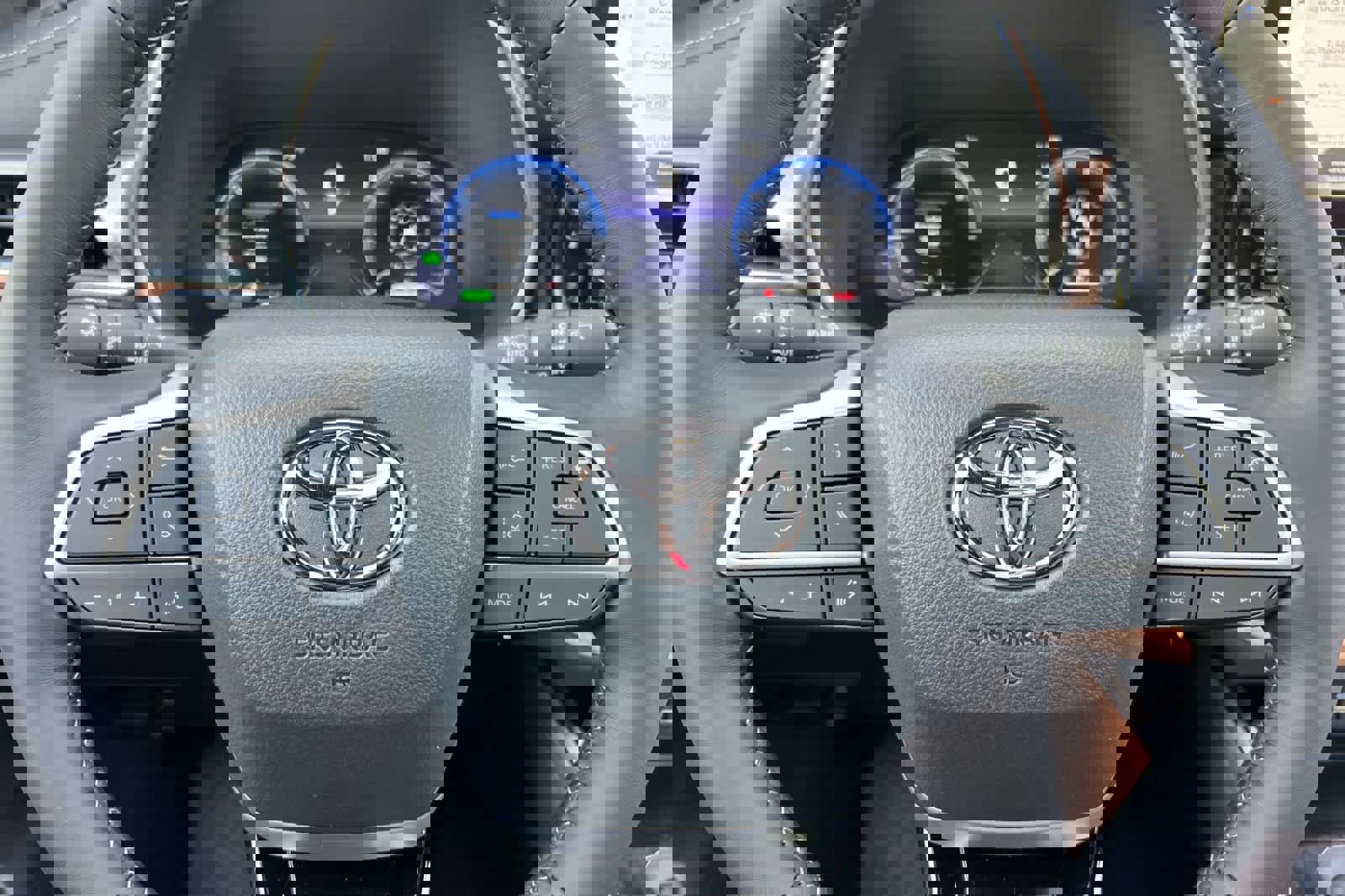 New 2026 Toyota Highlander Platinum image 25