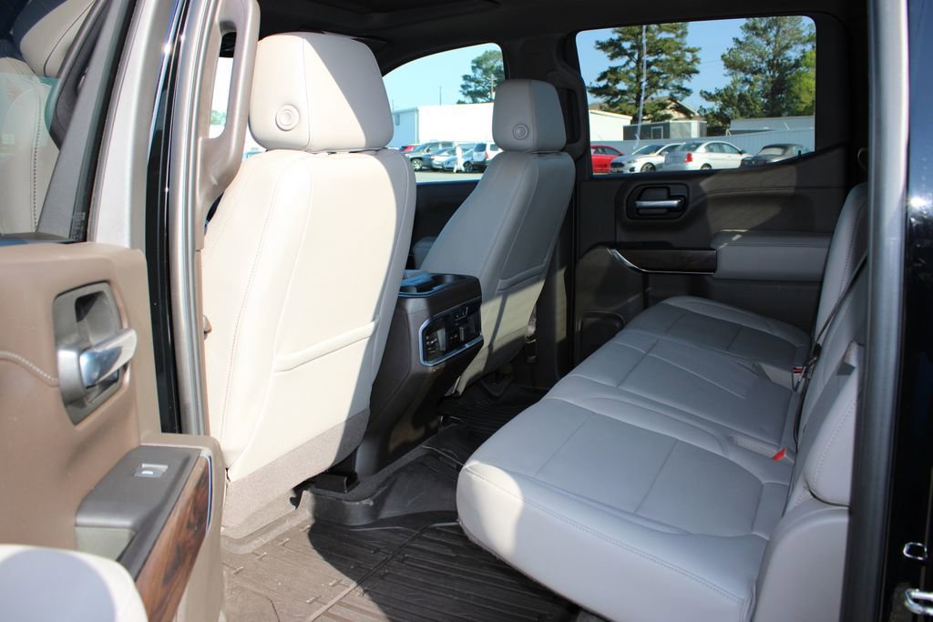 Used 2020 GMC Sierra 1500 SLT w/ SLT Premium Plus Package AWD/4WD image 11