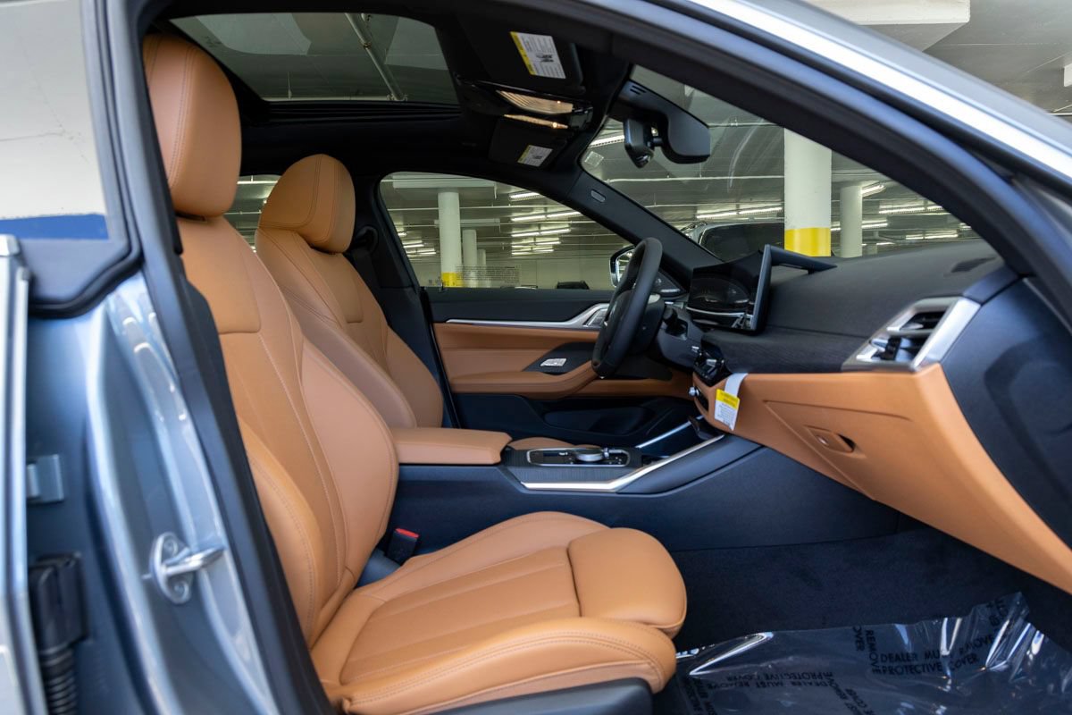 New 2026 BMW i4 eDrive40 w/ Premium Package RWD image 28