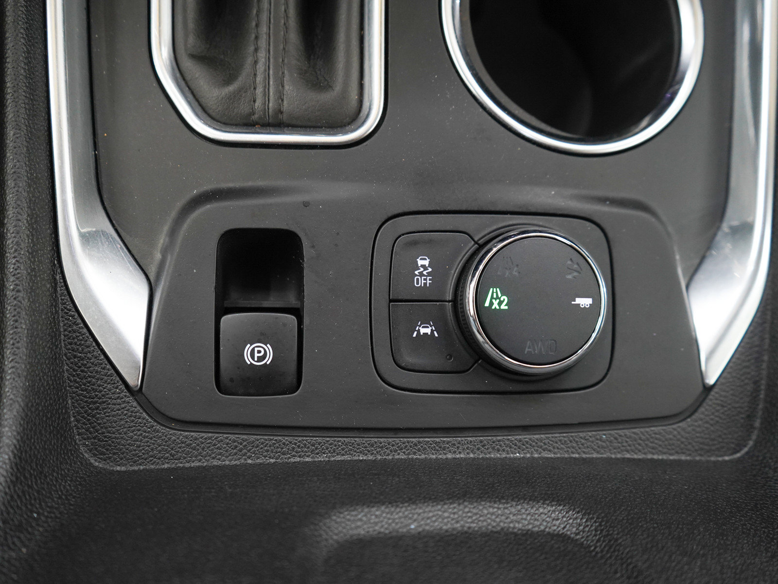 Used 2019 Chevrolet Traverse High Country w/ LPO, Floor Liner Package AWD/4WD image 24