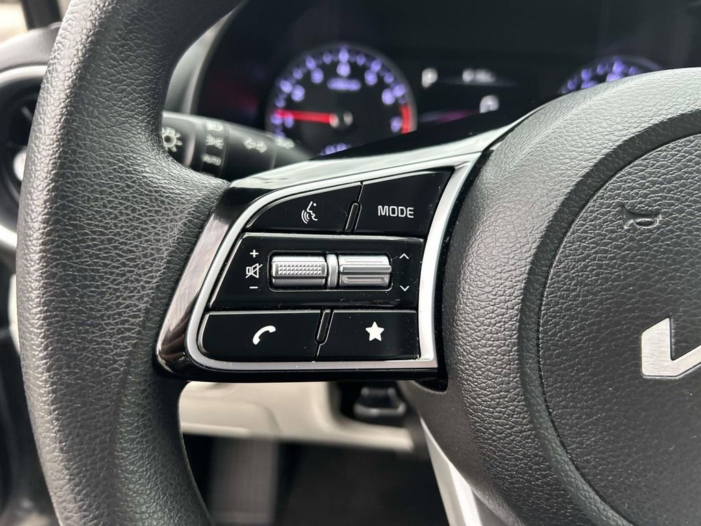 Certified 2023 Kia Forte LXS w/ LXS Technology Package image 16