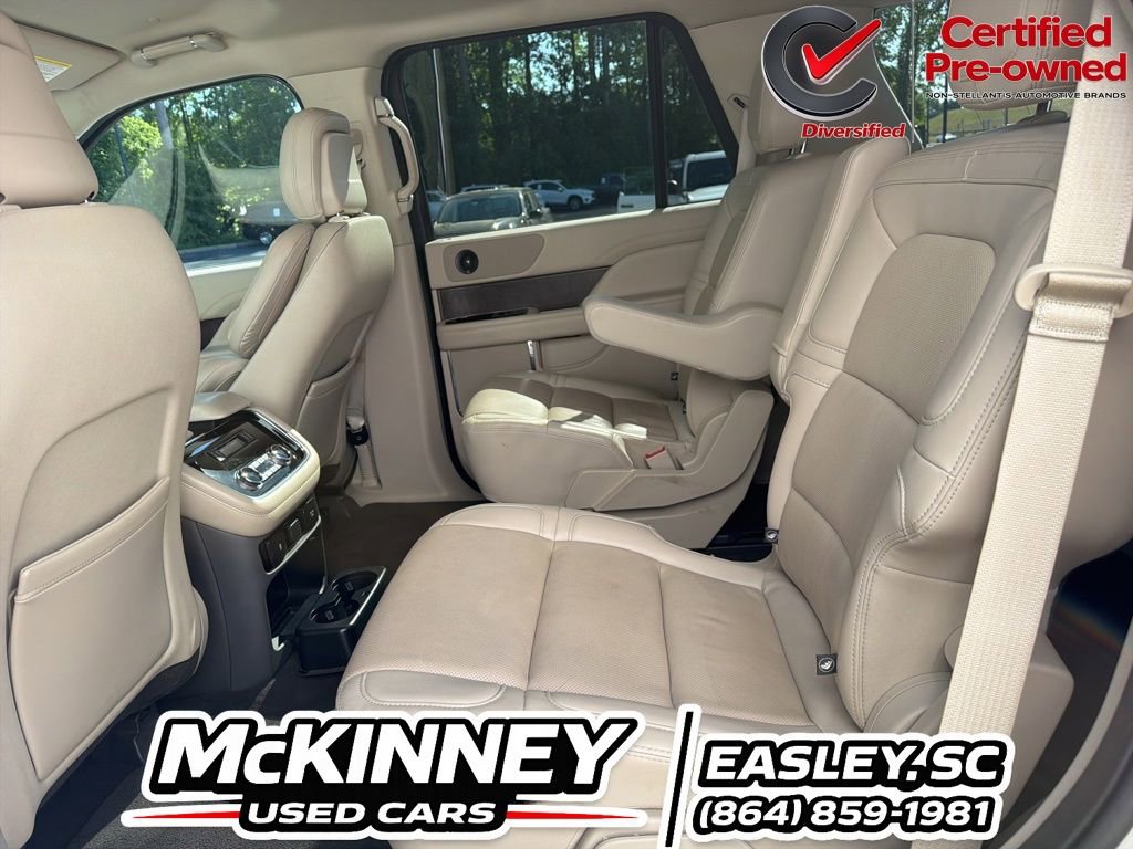Used 2020 Lincoln Navigator 2WD image 45