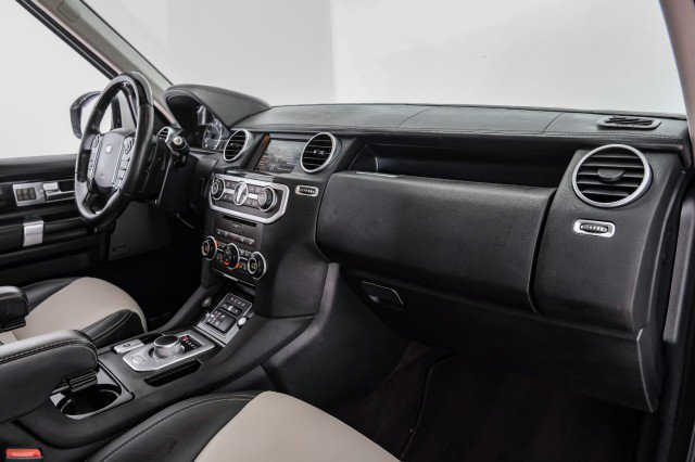 Used 2015 Land Rover LR4 HSE LUX image 10