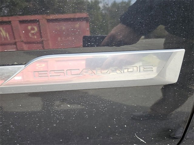 Used 2017 Cadillac Escalade ESV Luxury image 8