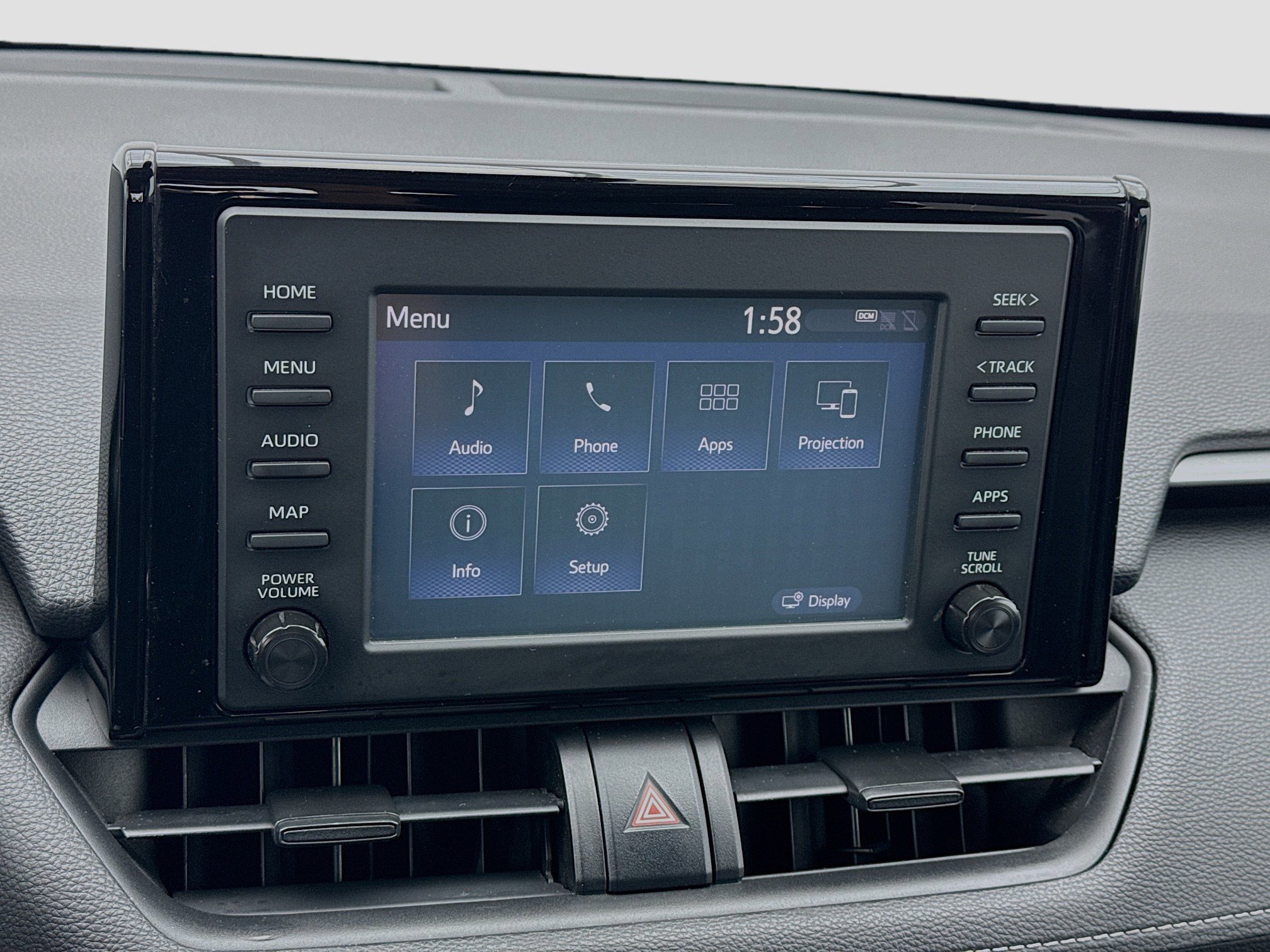 Used 2019 Toyota RAV4 XLE w/ Convenience Package image 9