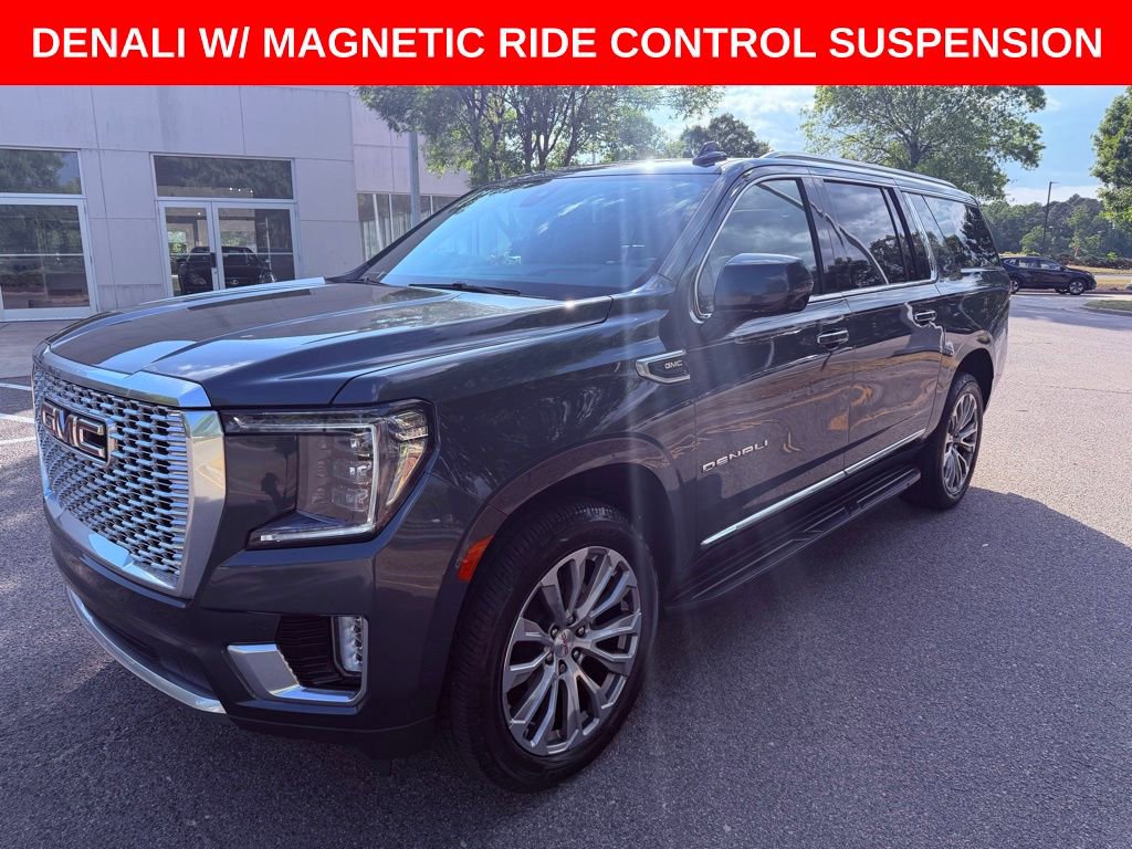 Used 2021 GMC Yukon XL Denali AWD/4WD image 3