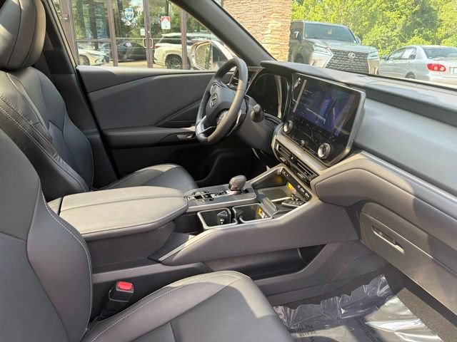 Used 2024 Lexus TX 350 AWD w/ Captains Chair Package image 32