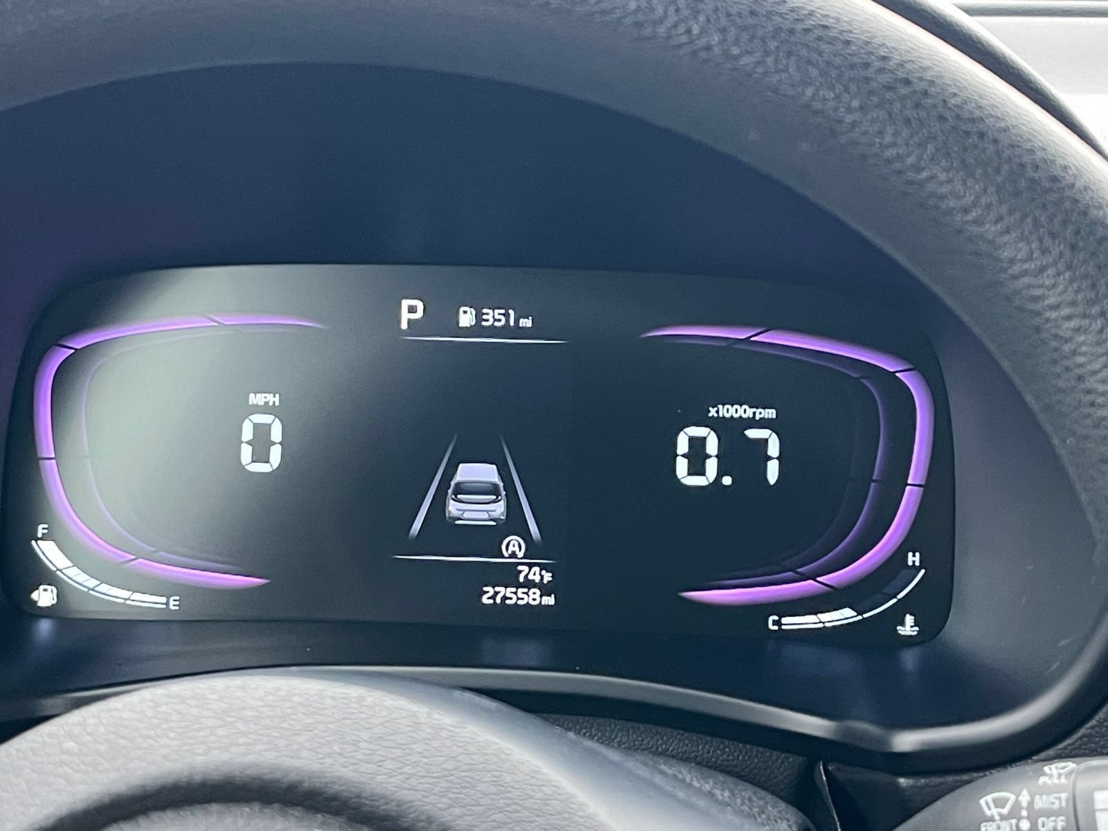 Used 2025 Kia Soul LX w/ LX Technology Package FWD image 37