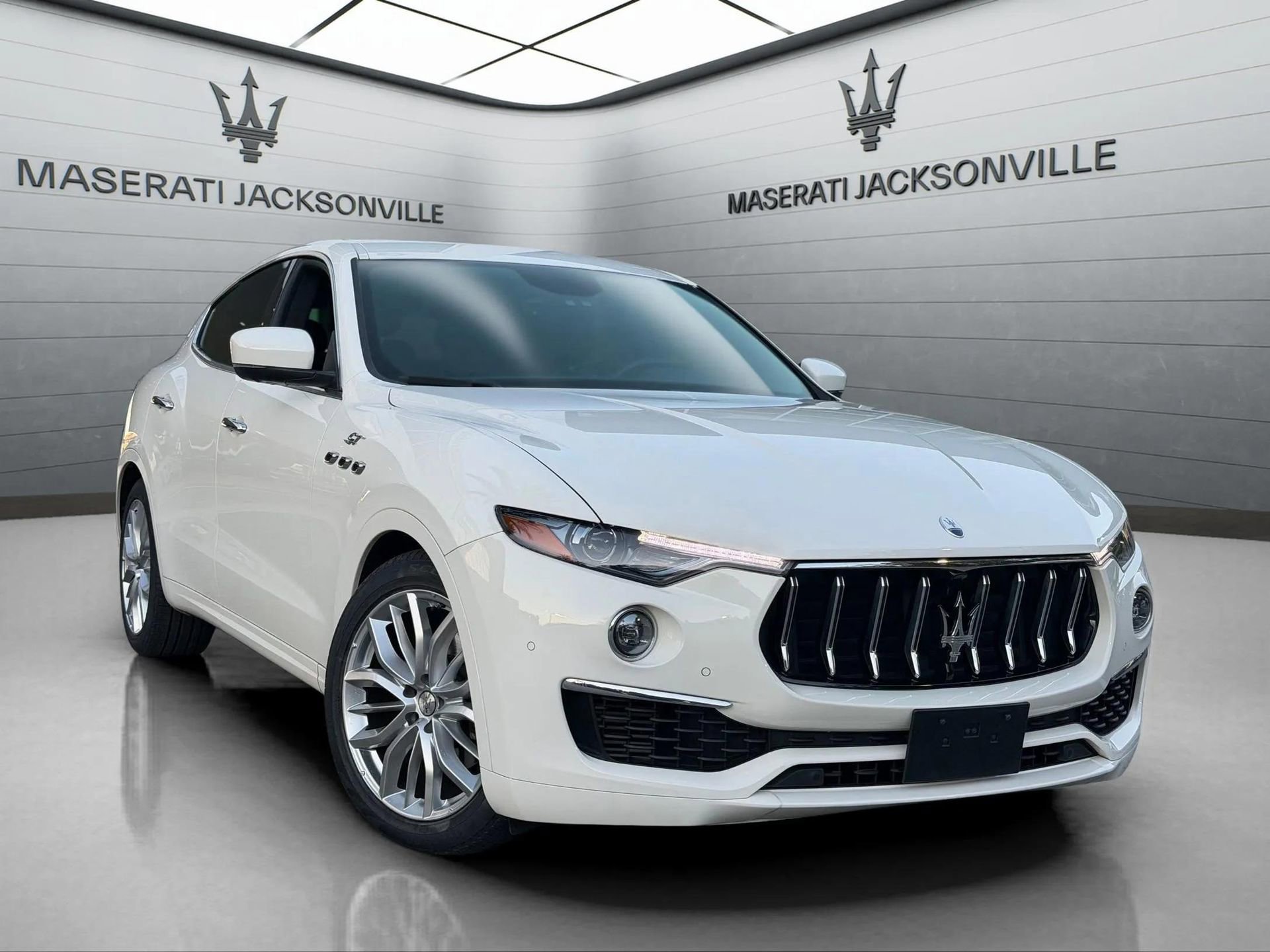 Certified 2022 Maserati Levante GT image 1
