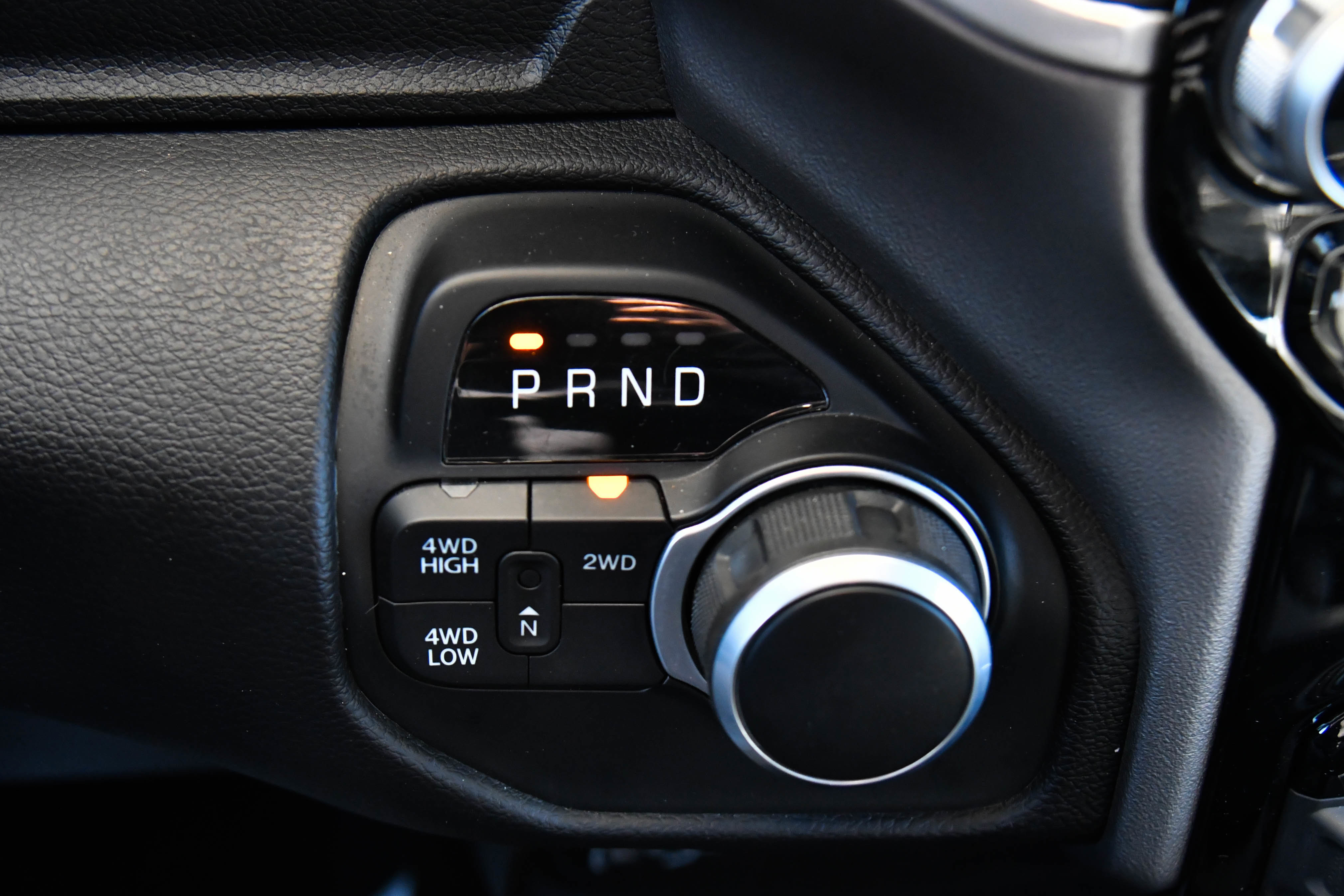 Used 2024 RAM 2500 Big Horn w/ Night Edition AWD/4WD image 32