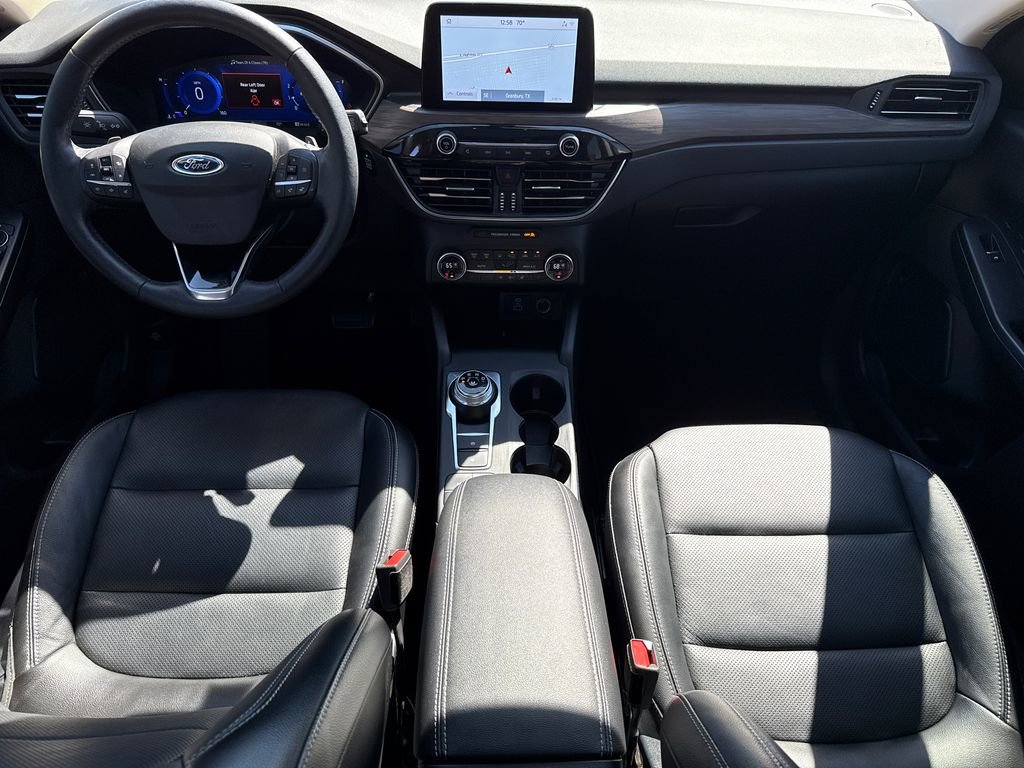 Used 2020 Ford Escape Titanium w/ Titanium Premium Package 2.0 image 12