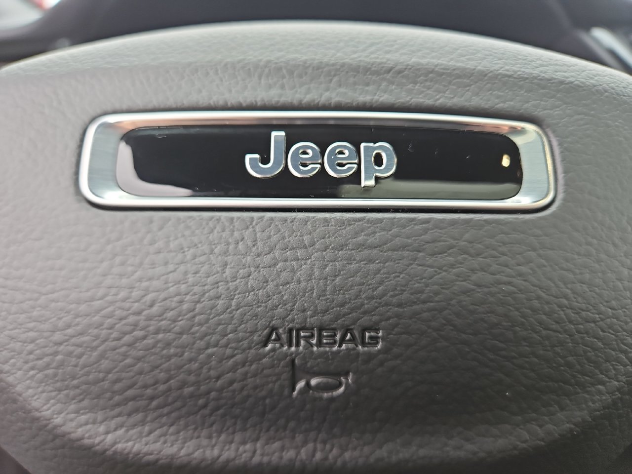 New 2026 Jeep Grand Cherokee Altitude AWD/4WD image 22