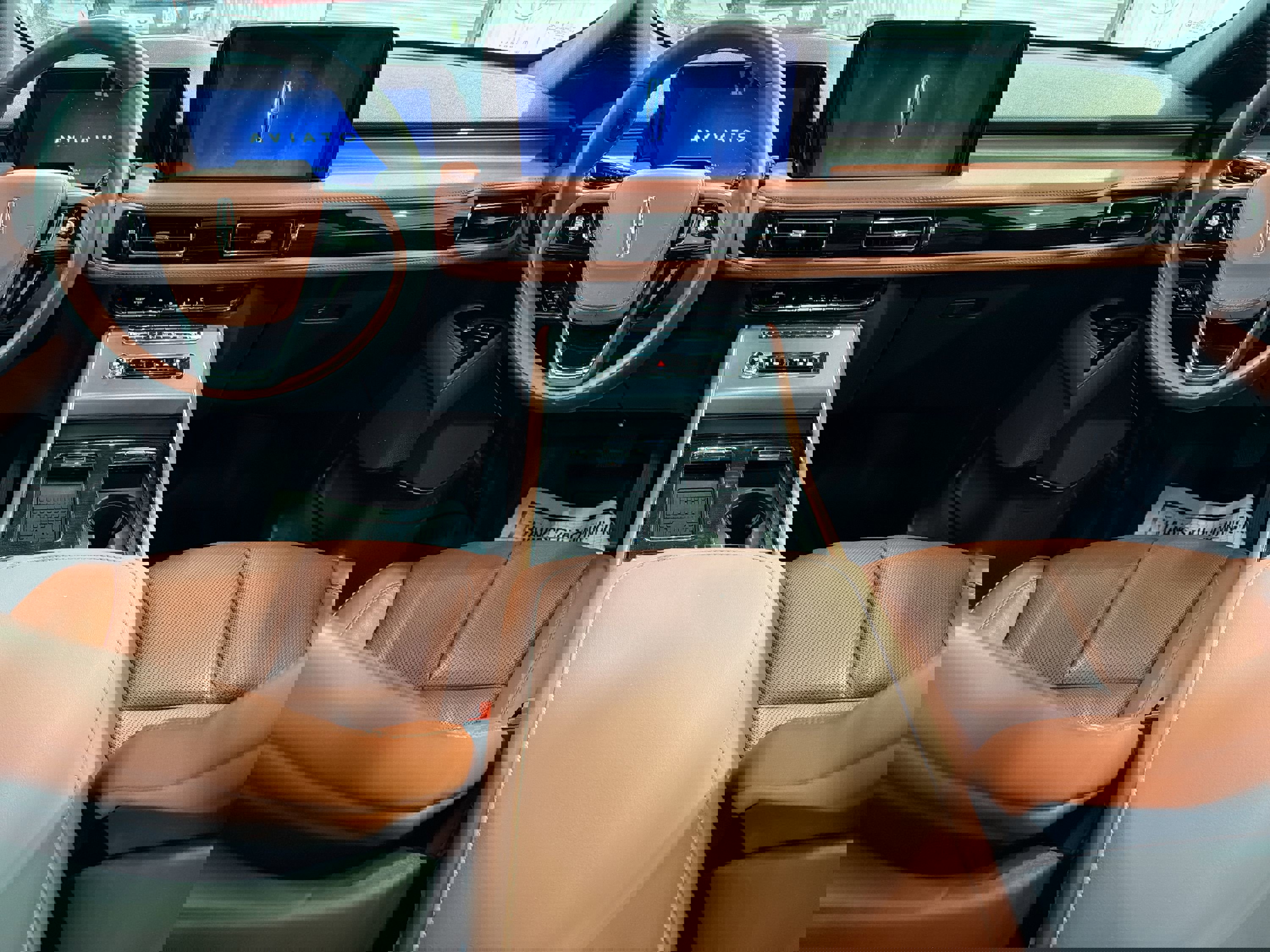 Used 2025 Lincoln Aviator Reserve w/ Illumination Package image 23