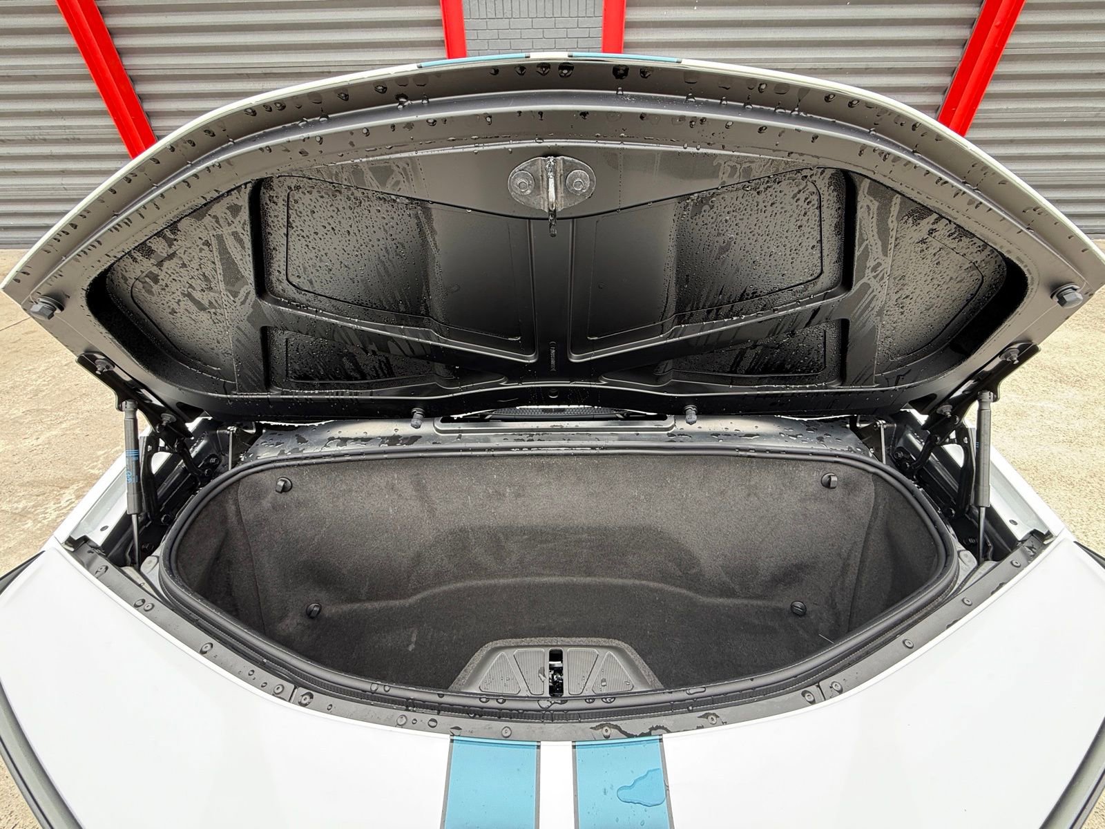 Used 2024 Chevrolet Corvette E-Ray AWD/4WD image 27