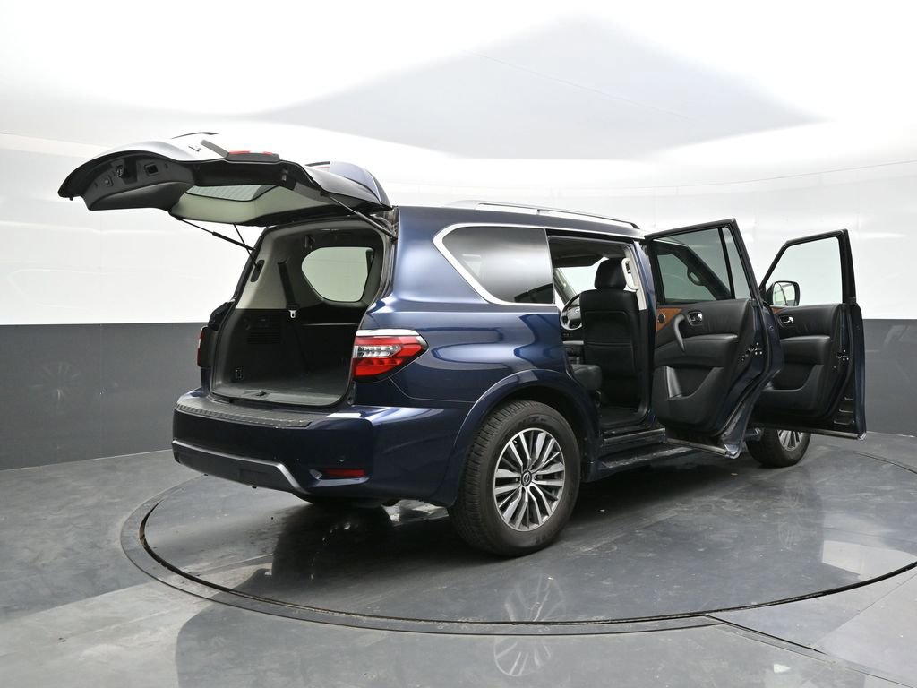 Used 2024 Nissan Armada SL w/ Captain's Chairs Package image 50