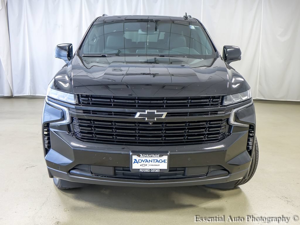 Used 2024 Chevrolet Suburban RST w/ Luxury Package AWD/4WD image 5