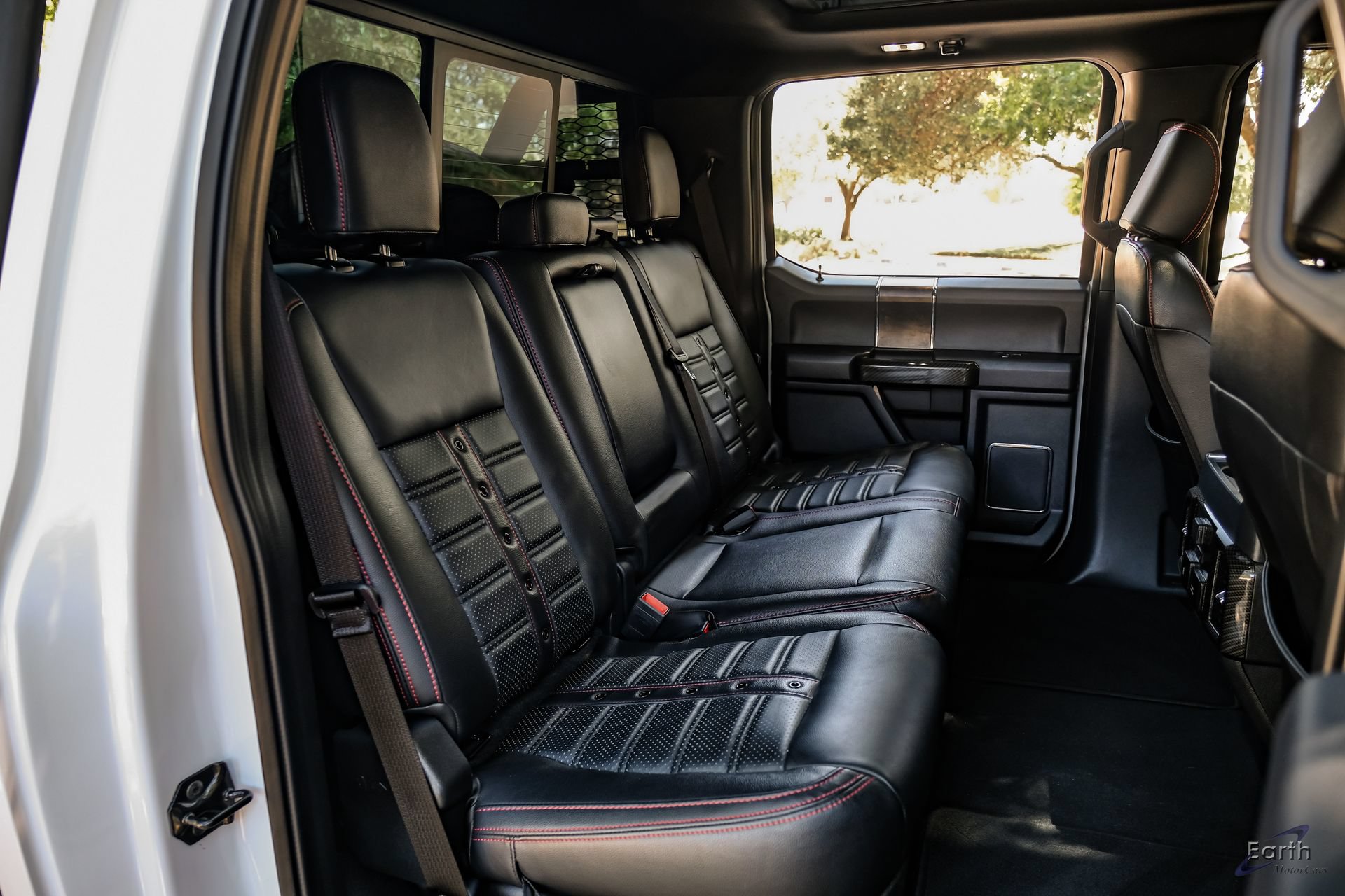 Used 2022 Ford F250 Lariat w/ Lariat Ultimate Package AWD/4WD image 93