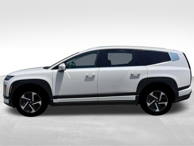 New 2026 Hyundai Ioniq 9 S image 3