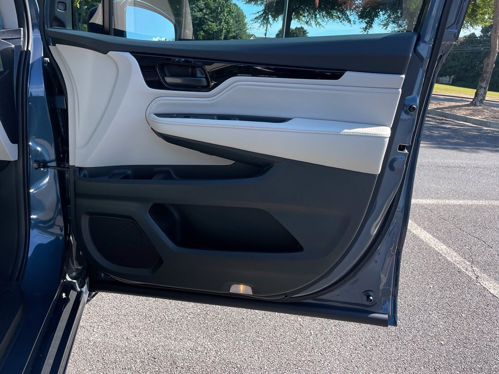 New 2027 Honda Odyssey Touring image 29