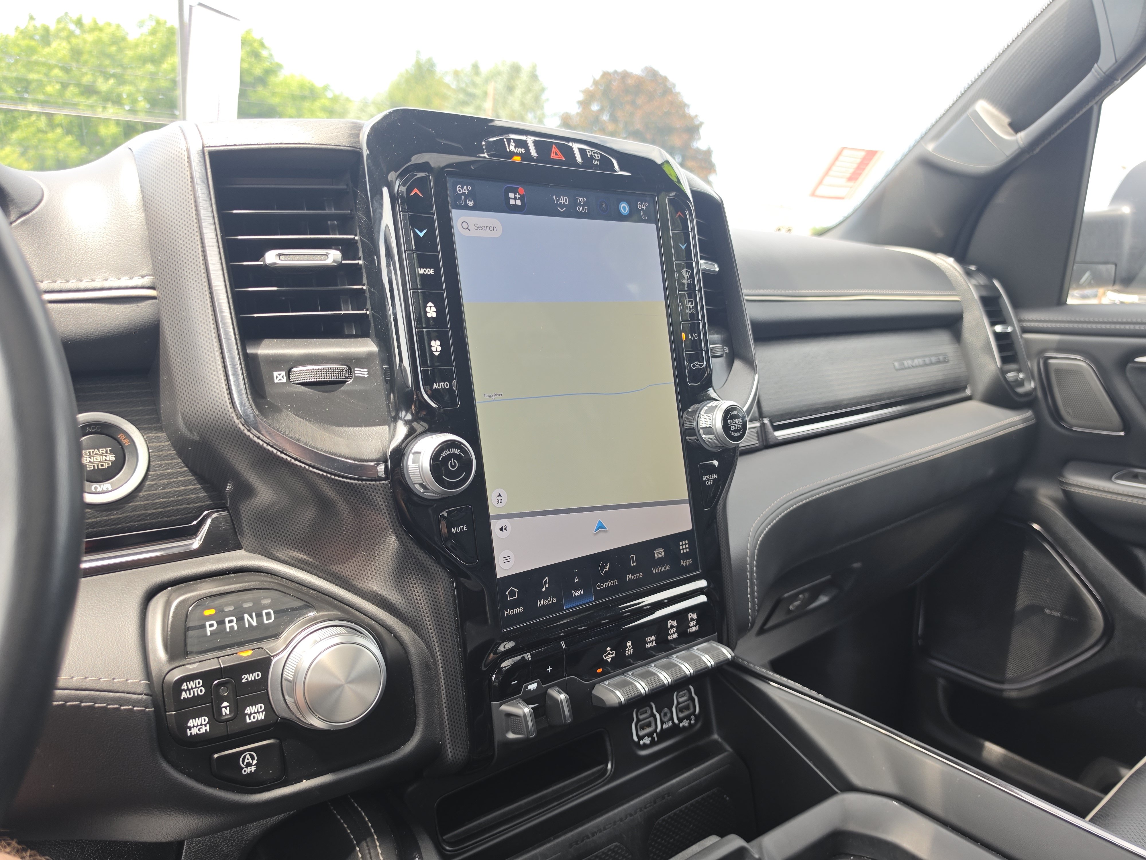 Used 2024 RAM 1500 Limited AWD/4WD image 30