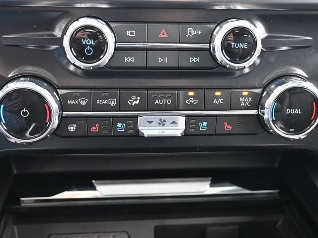 Used 2025 Ford F250 Lariat w/ Lariat Ultimate Package AWD/4WD image 20