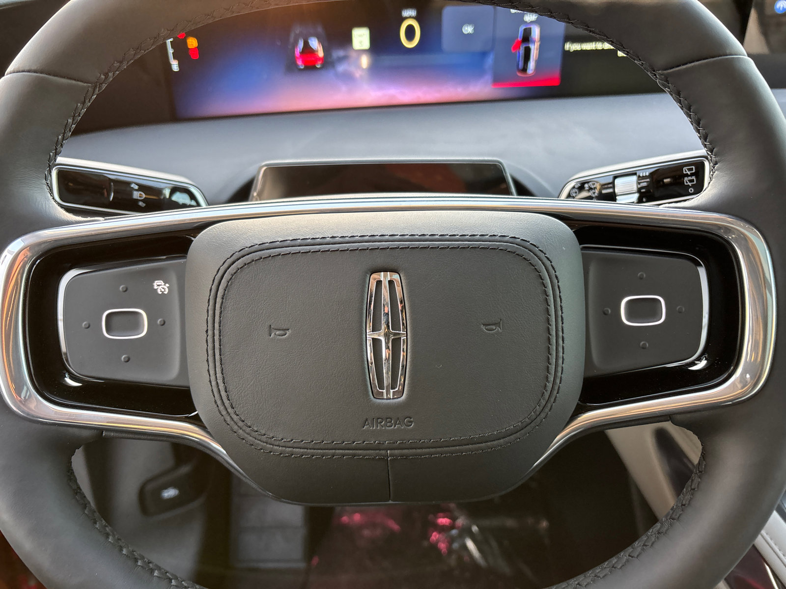 New 2026 Lincoln Nautilus Reserve w/ Jet Appearance Package image 16