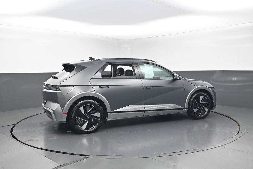 Used 2025 Hyundai Ioniq 5 Limited RWD image 12