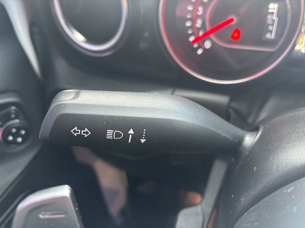 Used 2022 Jeep Wrangler Unlimited Rubicon w/ Xtreme Recon 35" Tire Package image 21