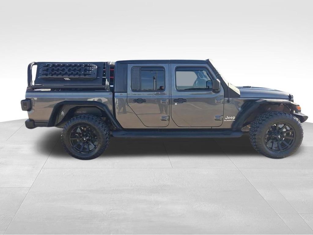 Used 2022 Jeep Gladiator Overland w/ Popular Equipment Package image 6