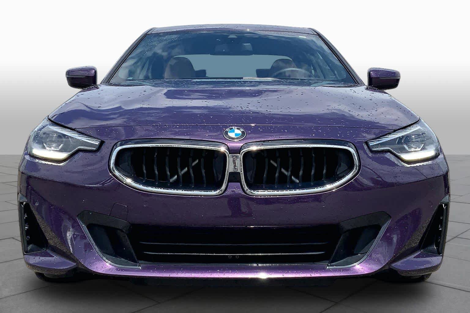 Used 2023 BMW 230i Coupe w/ Convenience Package RWD image 4
