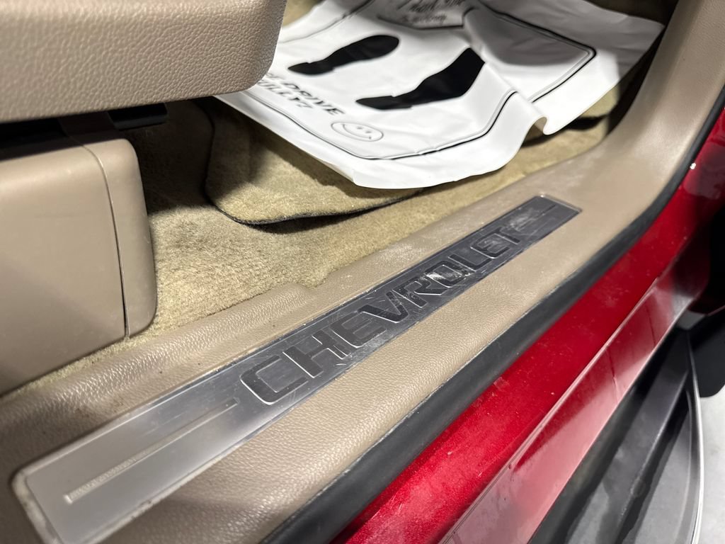 Used 2015 Chevrolet Suburban LTZ w/ Max Trailering Package AWD/4WD image 37