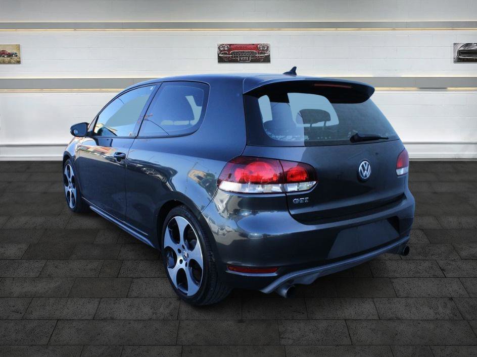 Used 2010 Volkswagen GTI 2-Door image 5