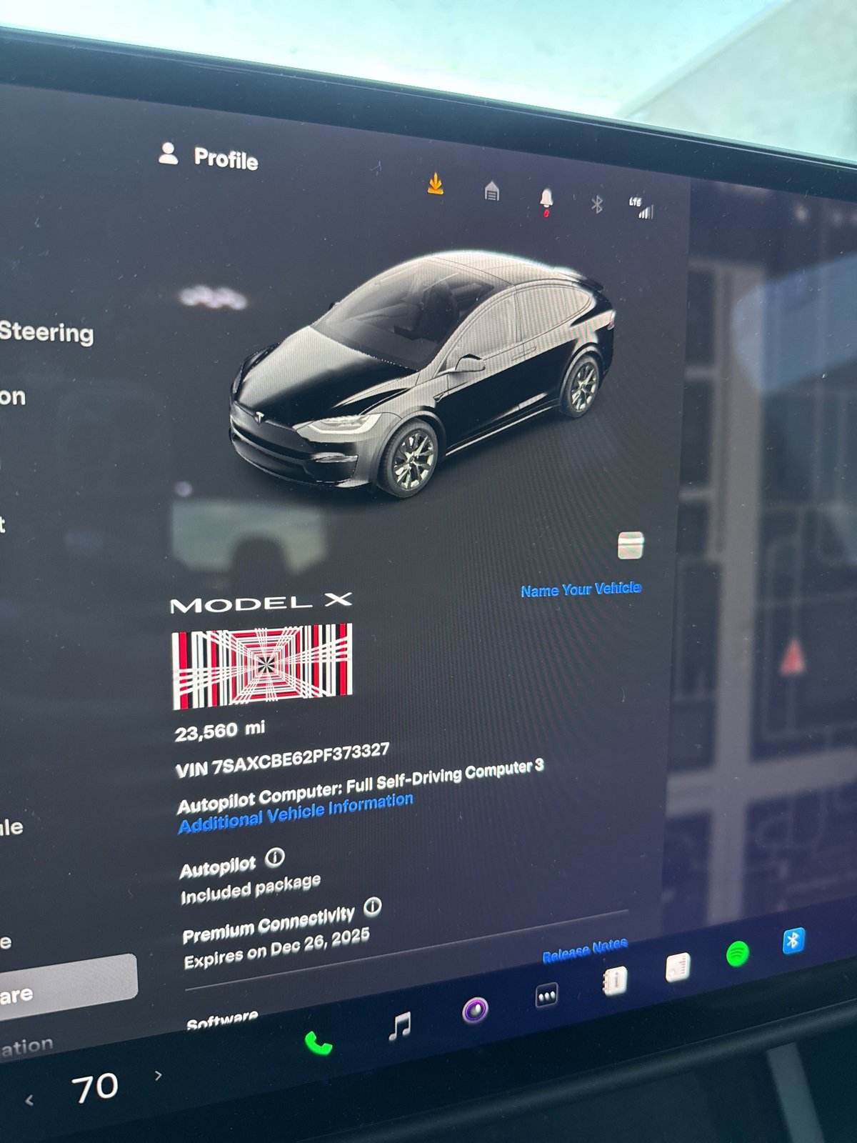 Used 2023 Tesla Model X Plaid image 8