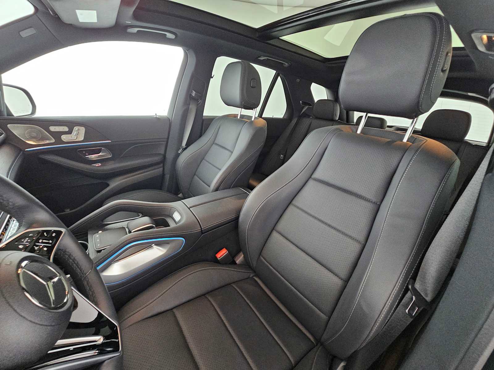 Certified 2025 Mercedes-Benz GLE 450e 4MATIC image 23