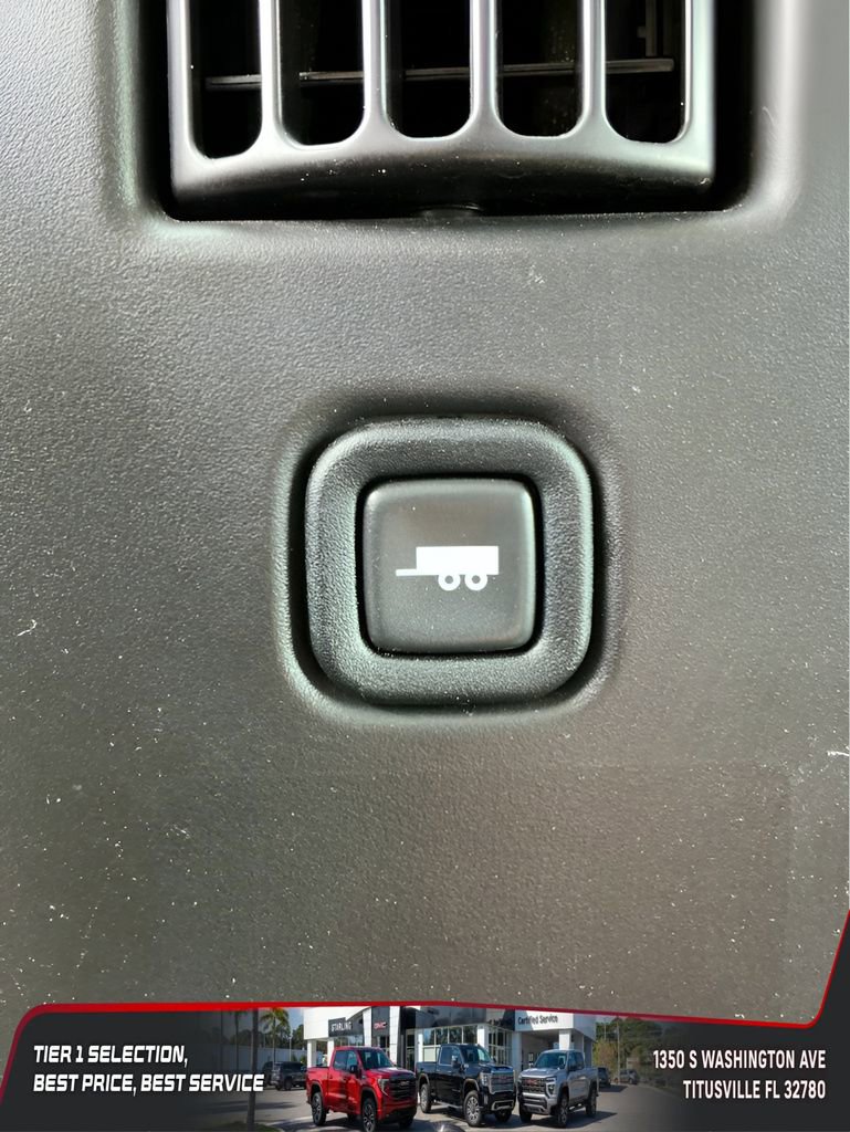 Used 2024 Chevrolet Express 2500 w/ Driver Convenience Package image 30