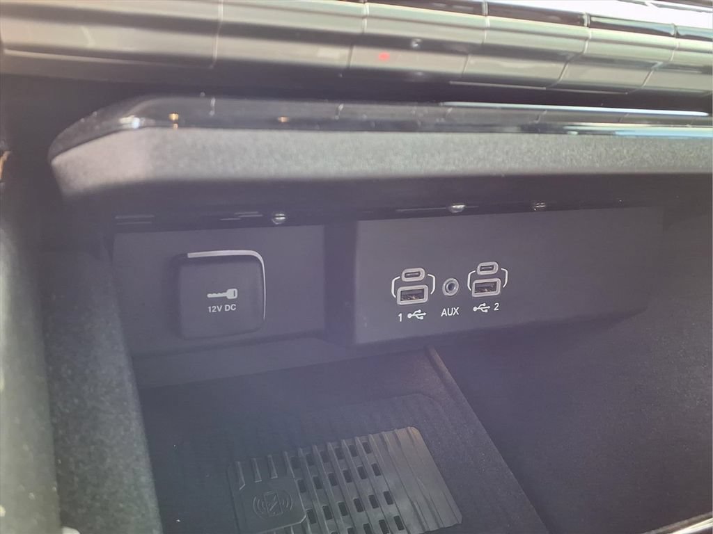New 2026 Jeep Grand Wagoneer L 4WD image 12