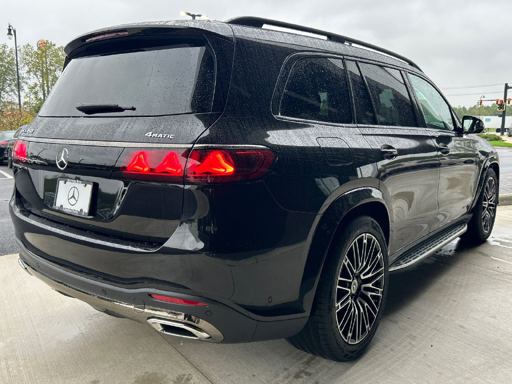 New 2027 Mercedes-Benz GLS 450 4MATIC image 8