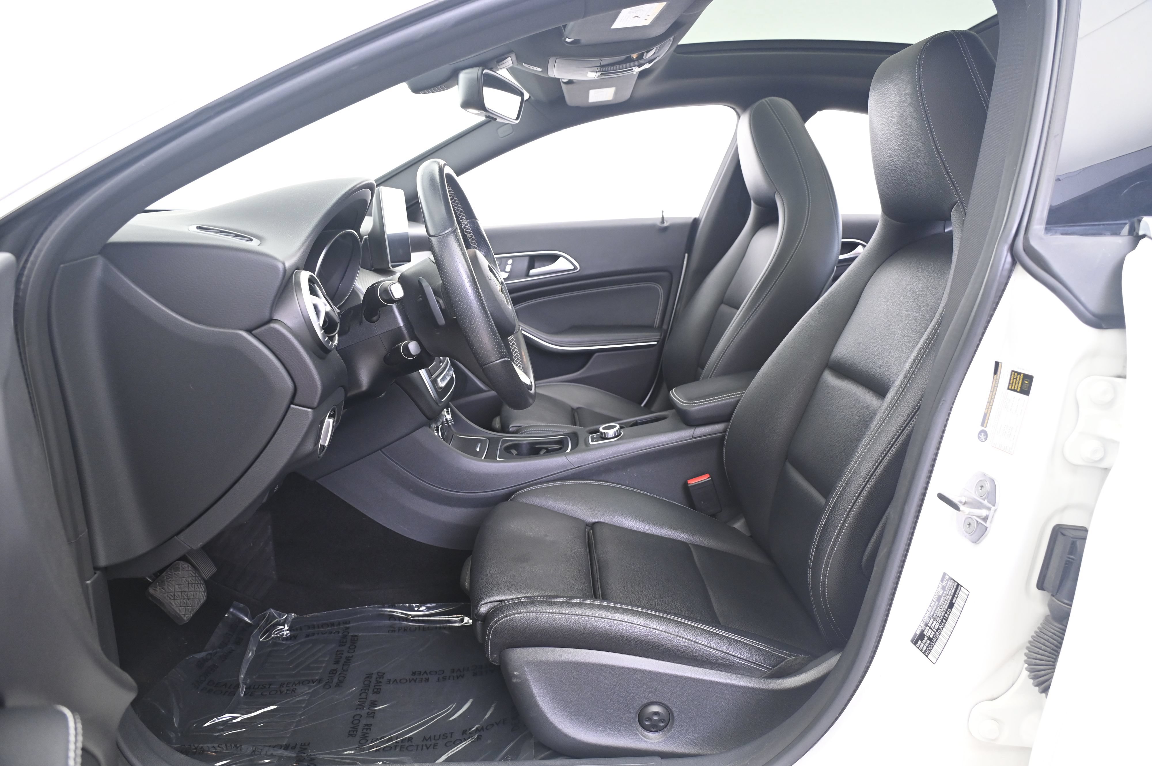 Used 2018 Mercedes-Benz CLA 250 4MATIC image 28