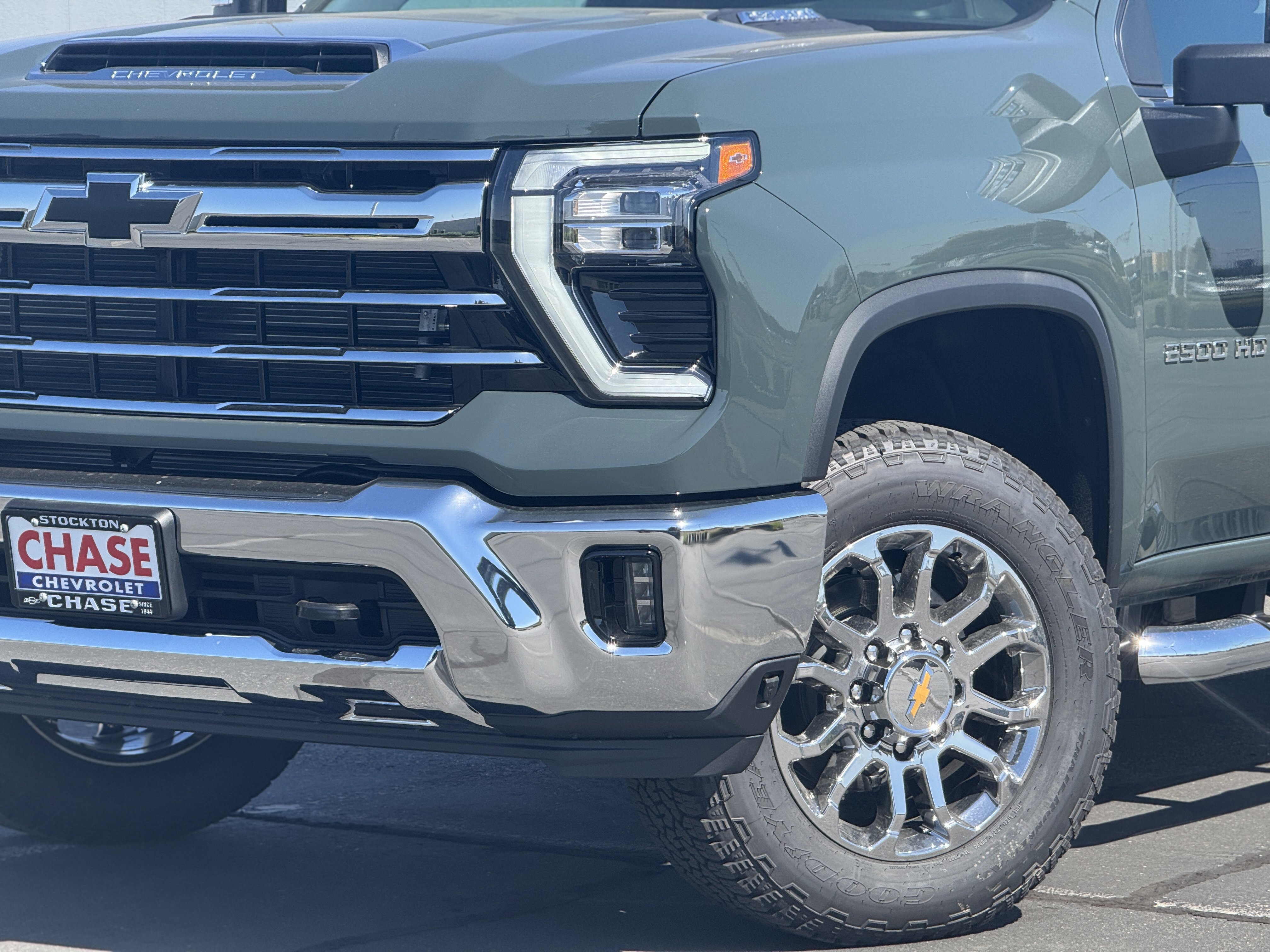 New 2026 Chevrolet Silverado 2500 LTZ image 3