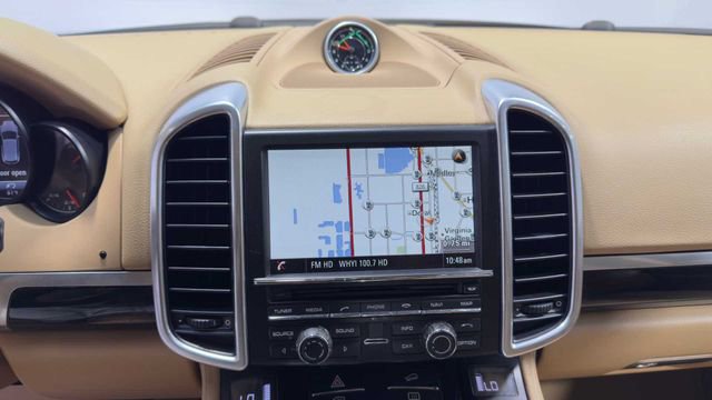 Used 2016 Porsche Cayenne AWD/4WD image 27