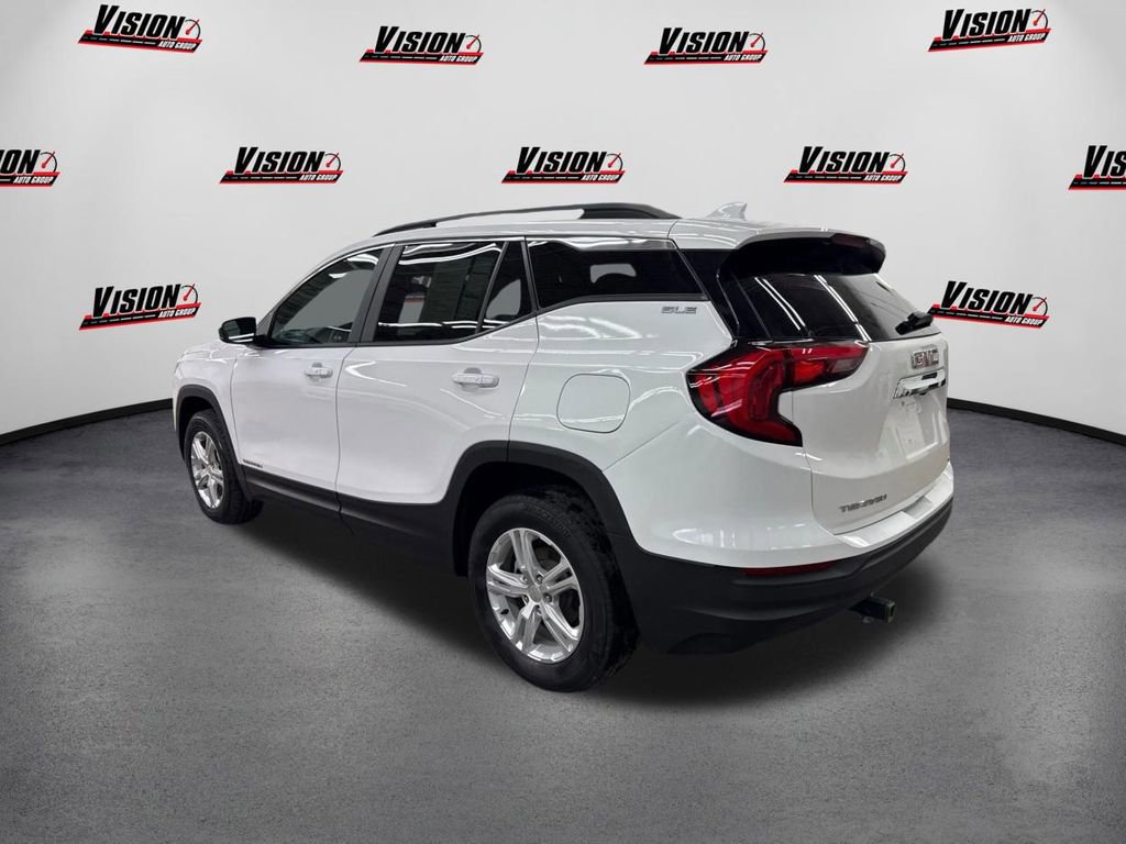 Used 2021 GMC Terrain SLE w/ Driver Convenience Package image 7