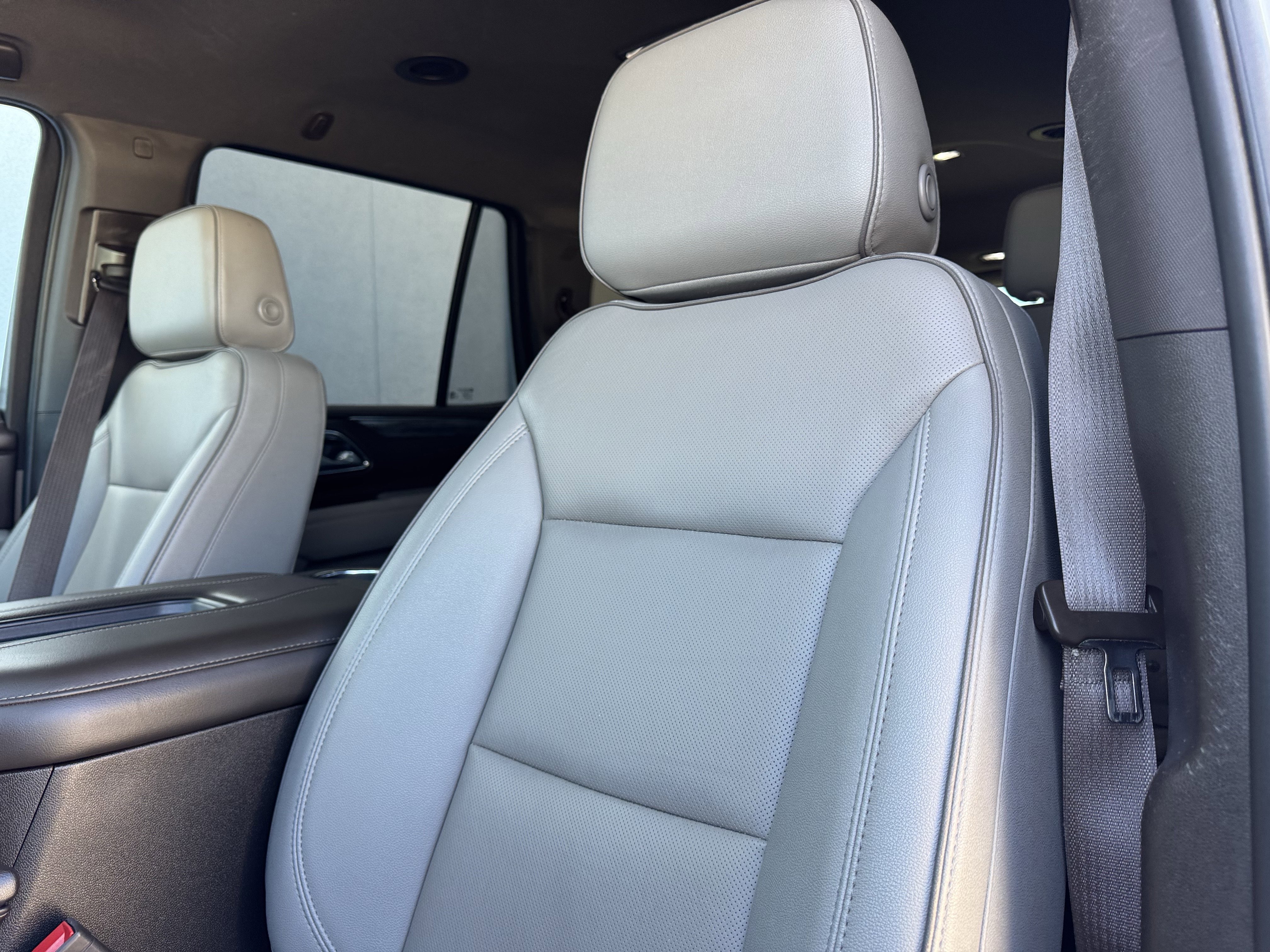 Used 2022 GMC Yukon SLT w/ SLT Luxury Package image 13