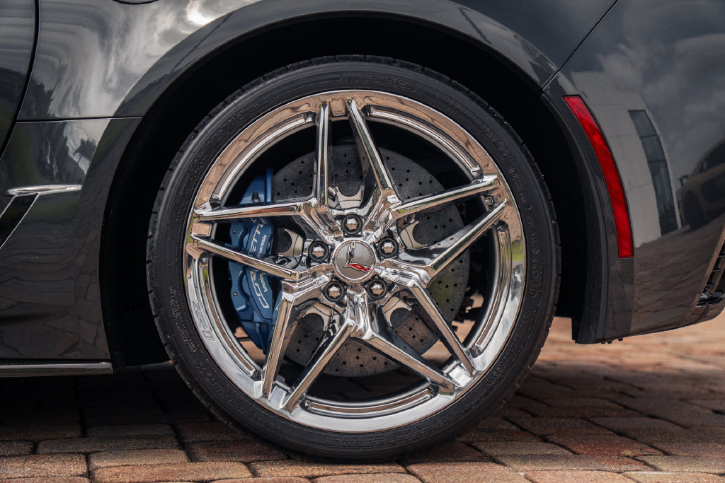 Used 2019 Chevrolet Corvette ZR1 RWD image 16