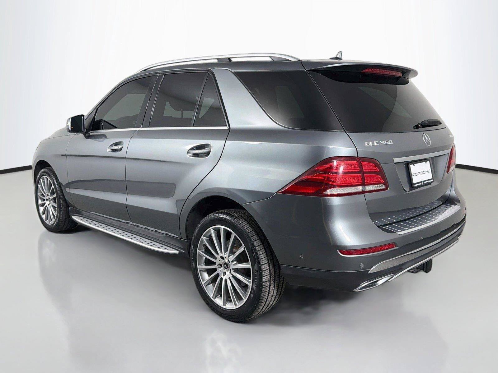 Used 2018 Mercedes-Benz GLE 350 4MATIC image 3